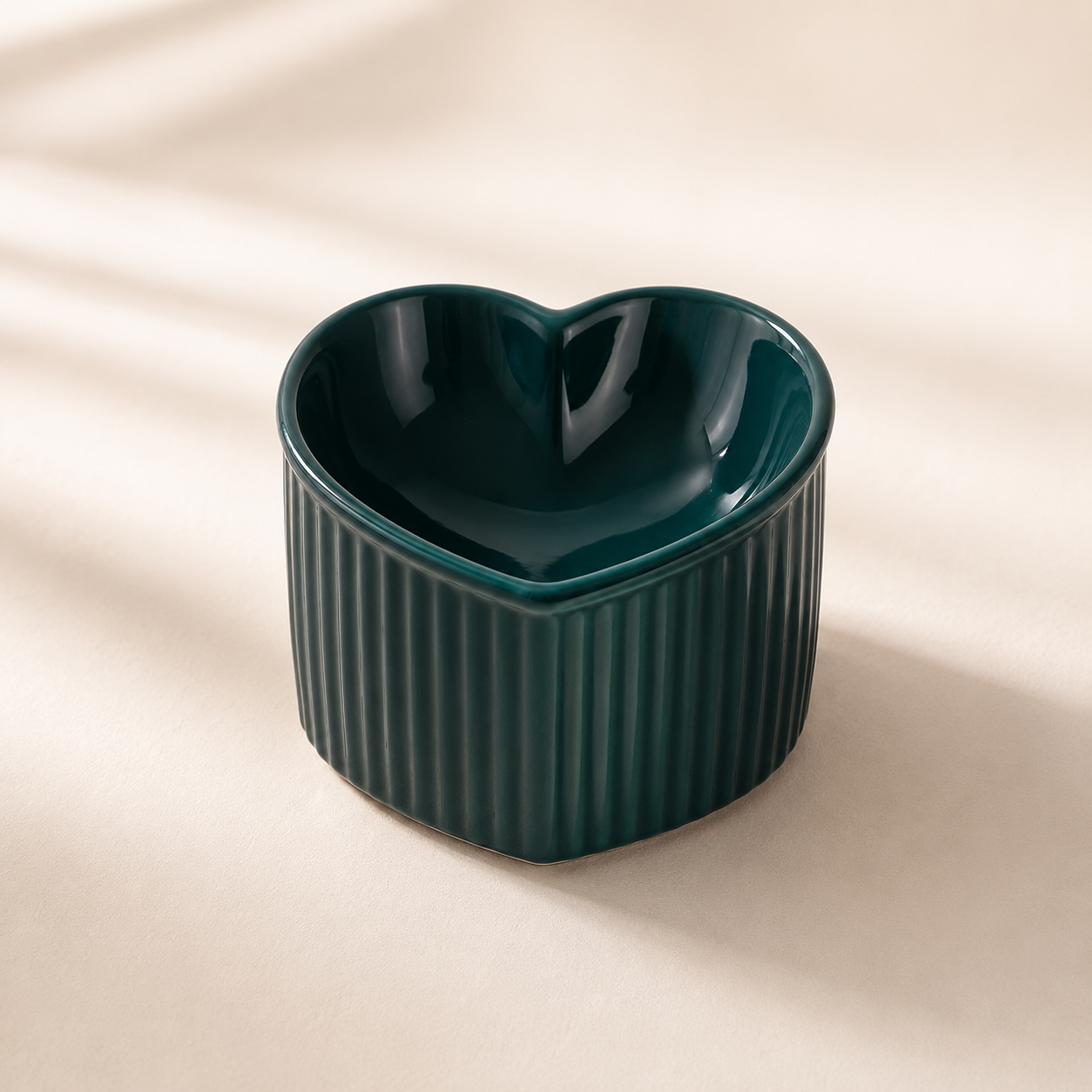 Heart Ceramic Pet Bowl｜ハート セラミックフードボウル｜Nest & Paw