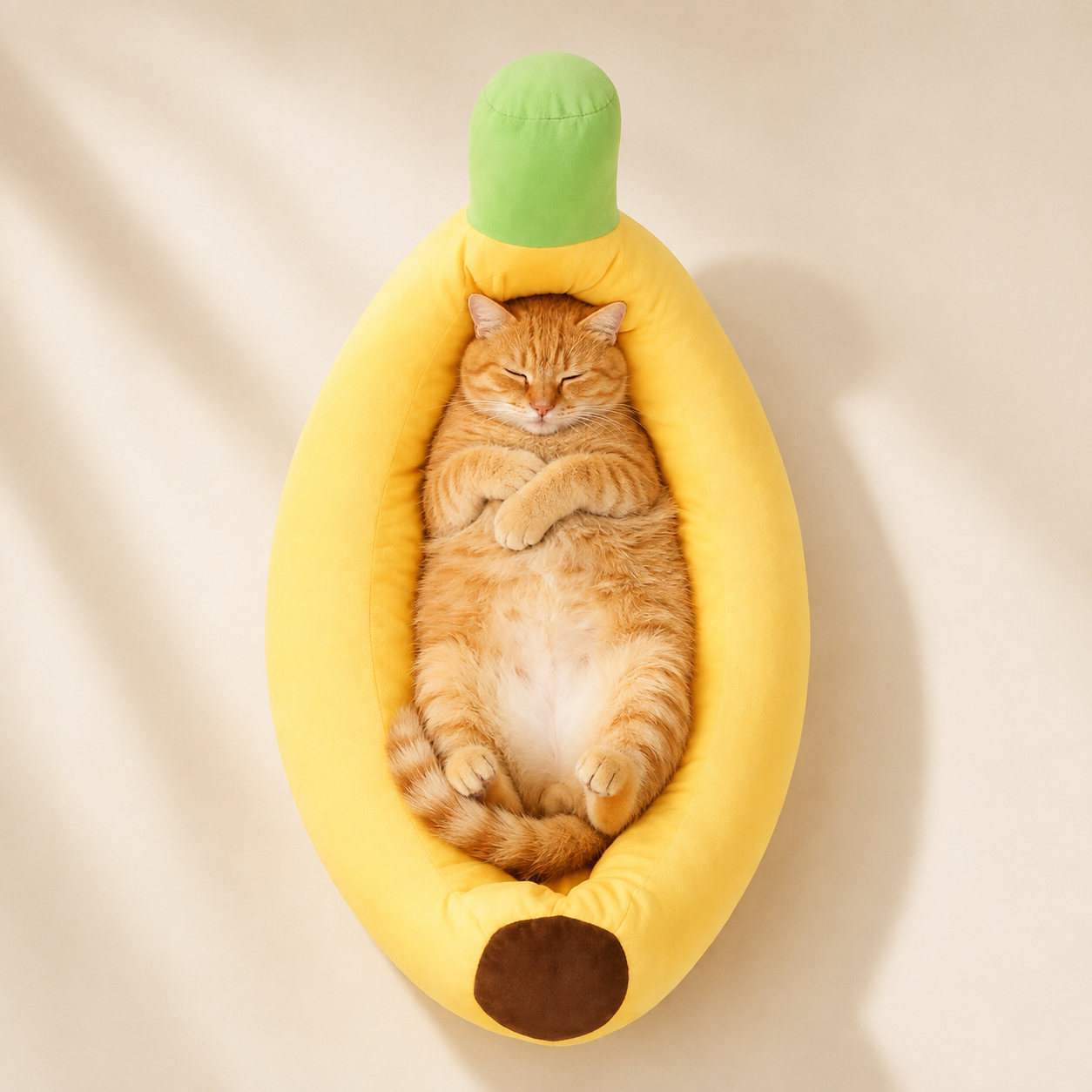 Banana Nest™ Plush Pet Bed｜バナナ型 ペットベッド｜Nest & Paw
